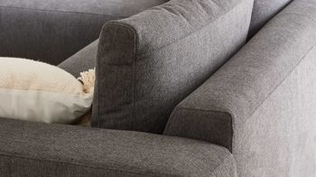 Ecksofa Interliving aus Stoff in Dunkelgrau Interliving Sofa Serie 4255 – Ecksofa grauer Bezug Comora 9853 & silberfarbene Metallfüße 4.26 - Stellfläche ca. 185 x 255 cm