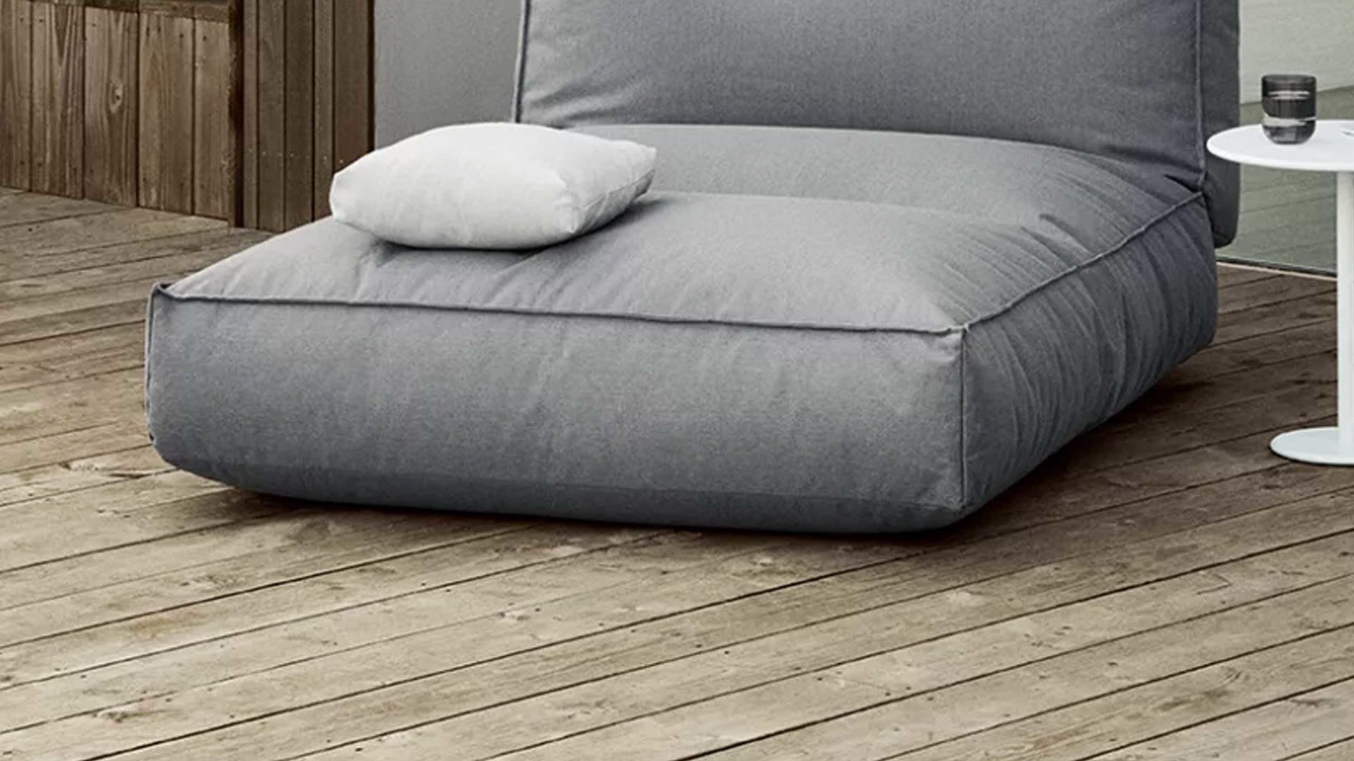 Kissen Blomus aus Kunstfaser in Weiß blomus Outdoor Lounge-Kissen Stay wolkenfarbene Kunstfaser – ca. 45 x 45 cm