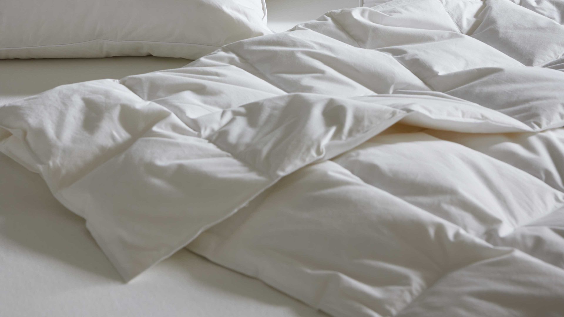 Daunendecke Interliving aus Stoff in Weiß Interliving Bettdecke Serie 9204 - Daunendecke als Sommerbett extraleicht, ca. 280 g Daunen - ca. 155 x 200 cm