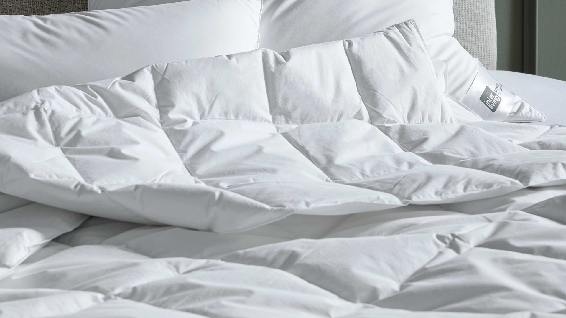 Daunendecke Interliving aus Stoff in Weiß Interliving Bettdecke Serie 9204 - Daunendecke als Sommerbett extraleicht, ca. 240 g Daunen - ca. 135 x 200 cm