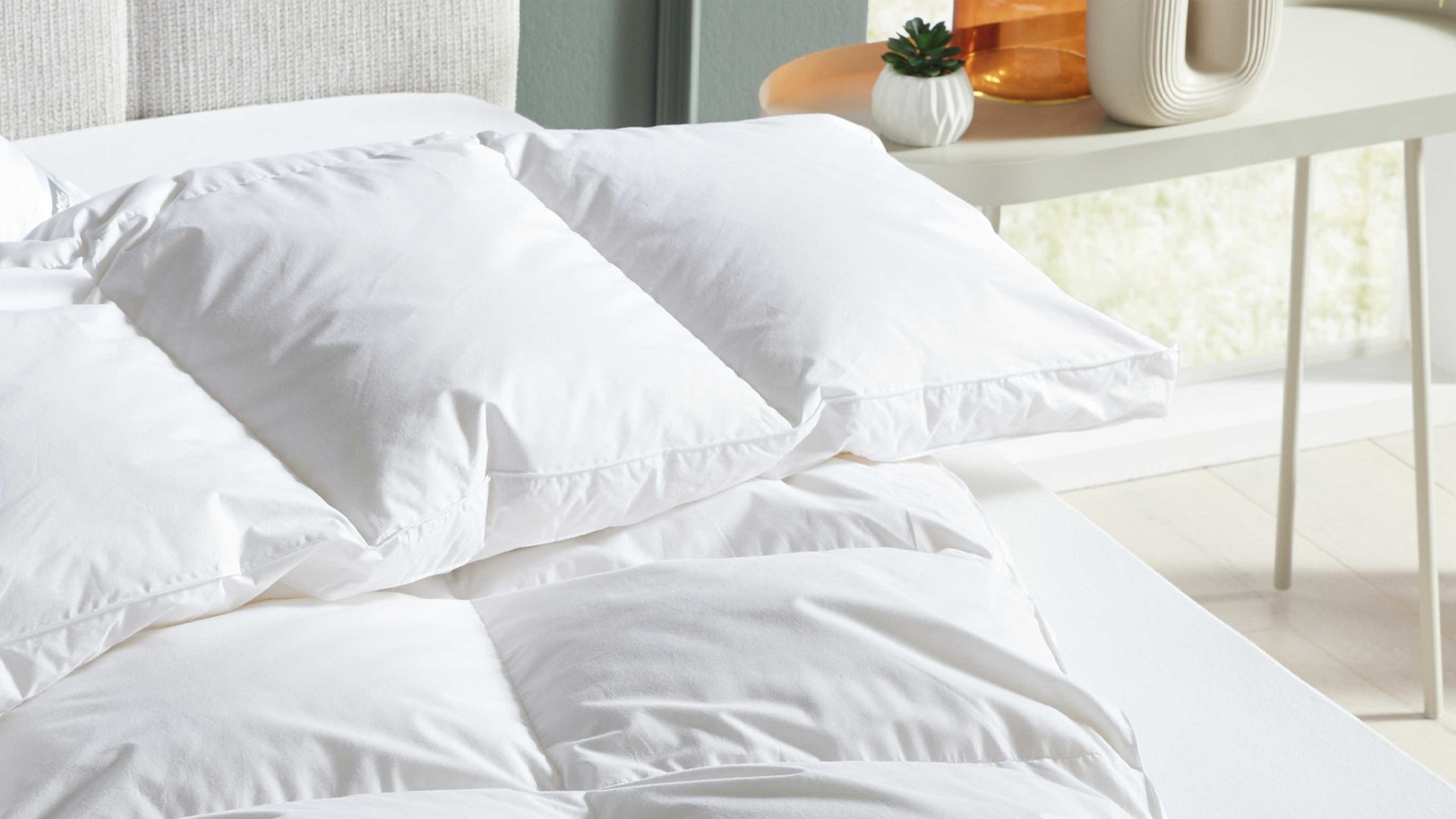 Daunendecke Interliving aus Stoff in Weiß Interliving Bettdecke Serie 9205 - Daunendecke als Winterbett warm, ca. 1.190 g Daunen - ca. 200 x 200 cm