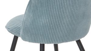 Vierfußstuhl WOODS & TRENDS aus Stoff in Hellblau WOODS & TRENDS Polsterstuhl Arielle hellblauer Breitcord & schwarzes Metall