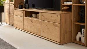 Lowboard Interliving aus Holz in Holzfarben  Wildeiche - zwei Türen, eine Schublade, Breite ca. 205 cm