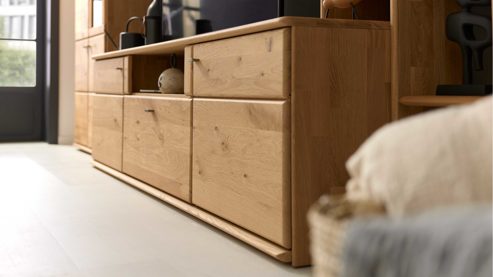 Lowboard Interliving aus Holz in Holzfarben  Wildeiche - zwei Türen, eine Schublade, Breite ca. 205 cm