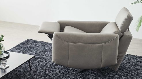 Relaxsessel comfortmaster besser sitzen, liegen, leben aus Leder in Grau Comfortmaster 7180 - Relaxsessel 24E44 motorisch - stahlfarbenes LongLife-Leder & anthrazitfarbener Sternfuß