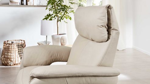 Relaxsessel comfortmaster besser sitzen, liegen, leben aus Leder in Weiß Comfortmaster 7304 - Easy-Swing-Sessel 31N mit manuellen Funktionen klifffarbenes LongLife-Leder & edelstahlfarbener Tellerfuß