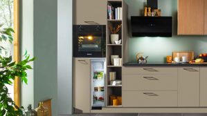 Einbauküche Express küchen aus Holz in Holzfarben Hell EXPRESS KÜCHEN Einbauküche Win mit Einbaugeräten Cremegrau & Stripe Hellbraun - Länge ca. 390 cm