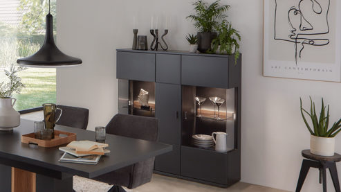 Highboard Mca furniture aus Holz in Schwarz Wohnmöbelserie Messina - Highboard Schwarzgrau & Risseiche - drei Türen, Breite ca. 130 cm