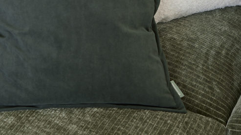 Kissenbezug /-hülle Roomio® aus Stoff in Dunkelgrün Roomio® Kissenhülle No. 9401 khakifarbener Samt - ca. 40 x 60 cm