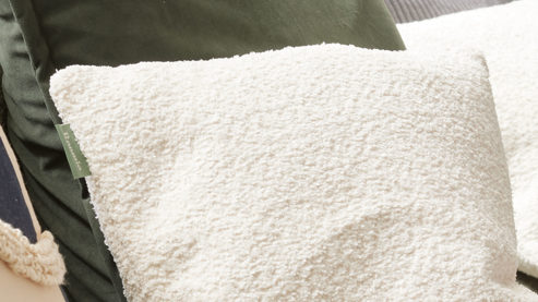 Kissenbezug /-hülle Roomio® aus Stoff in Weiß Roomio® Kissenhülle No. 9402 weißer Bouclé - ca. 40 x 60 cm