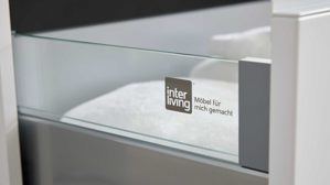 Hängeschrank Interliving aus Holz in Weiß Interliving Bad Serie 3702 - Highboard 7793 mit Ablageboden Edelweiß - eine Schublade, eine Tür, Breite ca. 30 cm