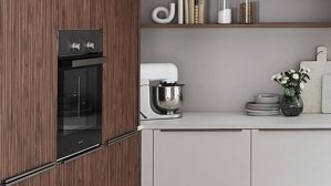 Einbauküche Nolte® küchen aus Holz in Holzfarben nolte® Einbauküche Manhattan mit Constructa Einbaugeräten Stripe Wood Choco & weiß - dreizeilig