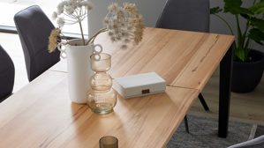 Auszugtisch Interliving aus Holz in Schwarz Interliving Esszimmer Serie 5102 – Auszugtisch Kernbuche & Mattschwarz - ca. 140 - 240 x 90 cm