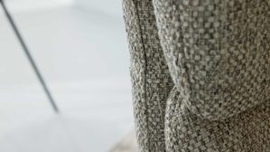 Relaxsessel Interliving aus Stoff in Hellgrau Interliving Sessel Serie 4565 silberfarbener Webstoff Jazz & schwarzer Sternfuß