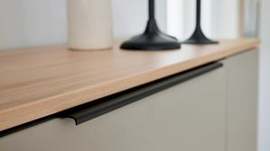 Highboard Interliving aus Holz in Grau Interliving Wohnzimmer Serie 2032 - Highboard Grau & Risseiche - drei Türen, Breite ca. 180 cm