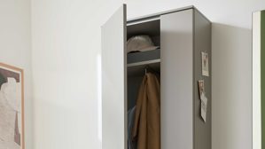 Garderoben-Set Interliving aus Holz in Hellgrau Interliving Garderobe Serie 6012 - Garderoben-Set graubeiger Mattlack - fünfteilig