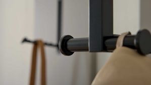 Garderoben-Set Interliving aus Holz in Hellgrau Interliving Garderobe Serie 6012 - Garderoben-Set 01 graubeiger Mattlack - fünfteilig