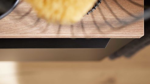 Badmöbel-Set Interliving aus Holz in Schwarz Interliving Bad Serie 7340 - Waschtischkombination Mattschwarz & Vikings Oak – Breite ca. 100 cm