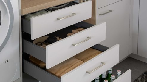 Systemküche culineo® aus Holz in Hellgrau Culineo® Hauswirtschaftsraum C615 mit Edelstahlbecken Seidengrau & Eiche Como - Stellfläche ca. 328 x 187 cm