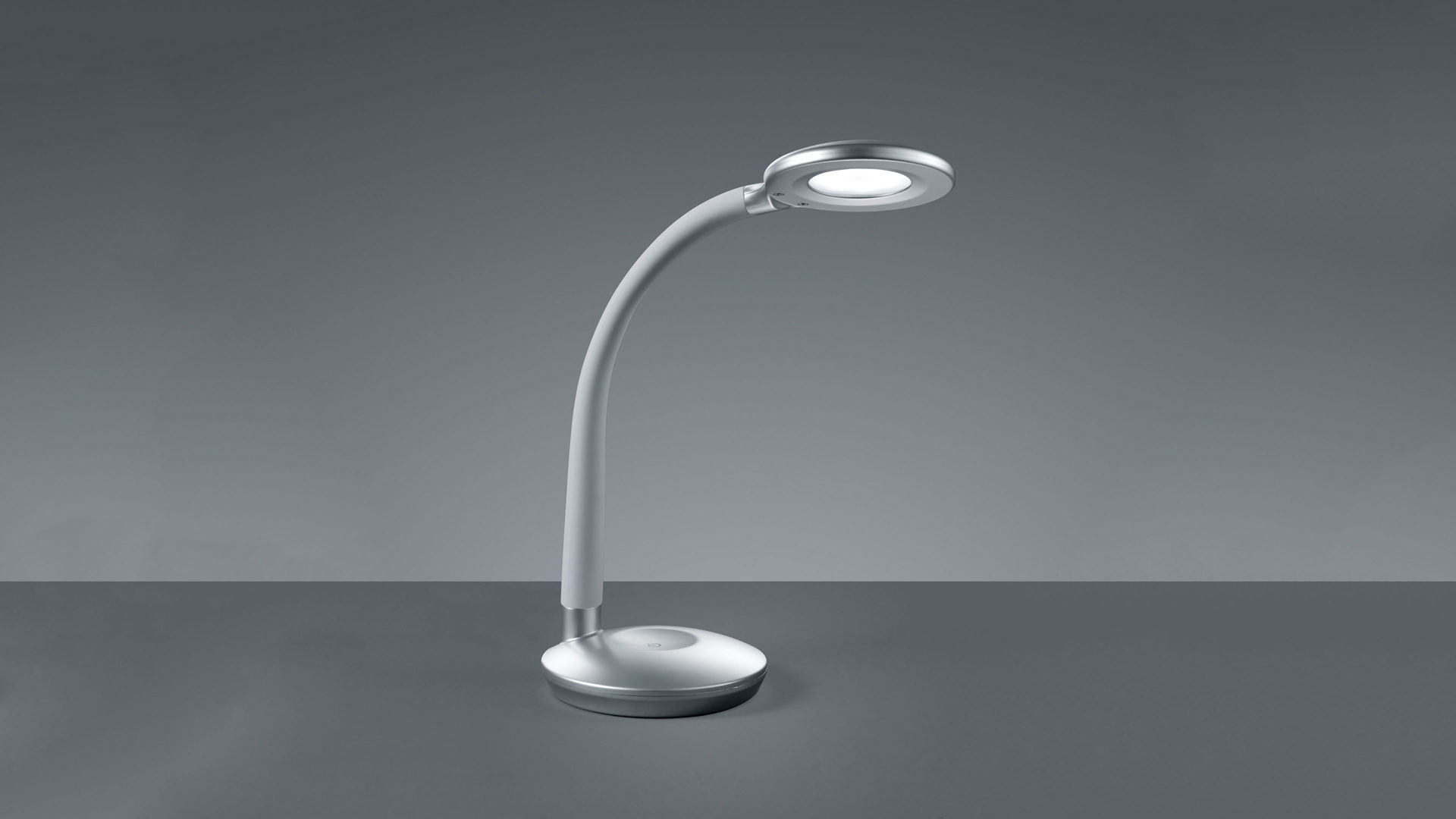 Schreibtischleuchte Reality leuchten aus Kunststoff in Metallfarben RL LED Tischleuchte Cobra bzw. LED Tischlampe titanfarbener Kunststoff - Höhe ca. 47 cm