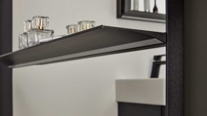 Wandspiegel Interliving aus Spiegel in Transparent Interliving Bad Serie 7961 - beleuchteter Wandspiegel mattschwarzes Metall - ca. 80 x 158 cm