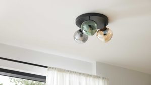 Deckenleuchte Interliving aus Glas in Mehrfarbig Interliving Leuchten Serie 9350 - Deckenlampe Glas in Amber, Grün & Rauch - Durchmesser ca. 39 cm