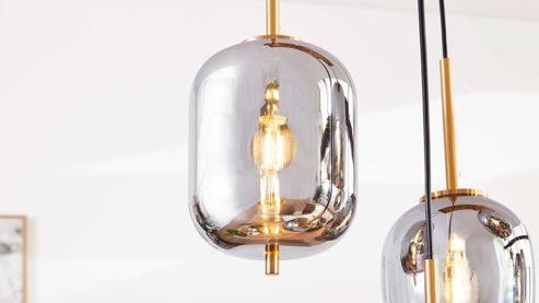 Pendelleuchte Interliving aus Glas in Grau Interliving Leuchten Serie 9334 - Hängeleuchte Rauchglas & schwarzes Metall – Länge ca. 102 cm