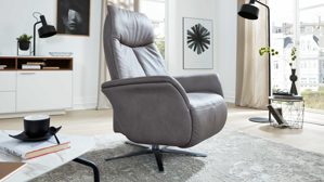 Relaxsessel Interliving aus Leder in Grau Interliving Sessel Serie 4550 - Sessel manuelle Funktionen - titanfarbenes LongLife-Leder & edelstahlfarbener Tellerfuß